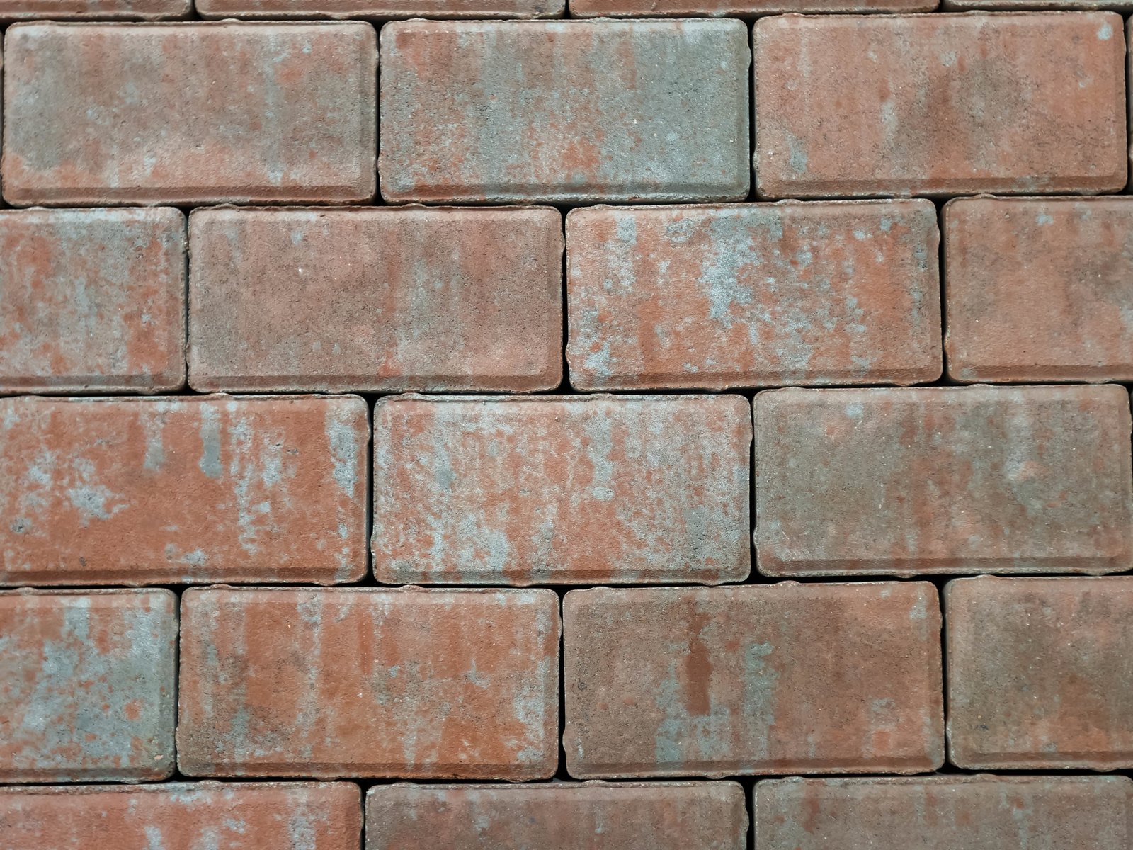 SUPER RECTANGLE pavers in a terracotta colour mix
